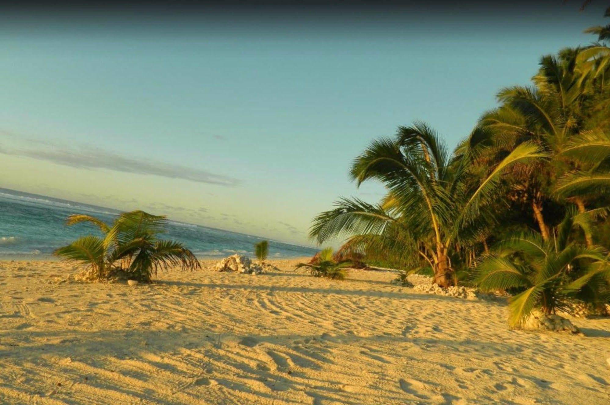 Reef Motel - Aitutaki Arutanga Exterior foto